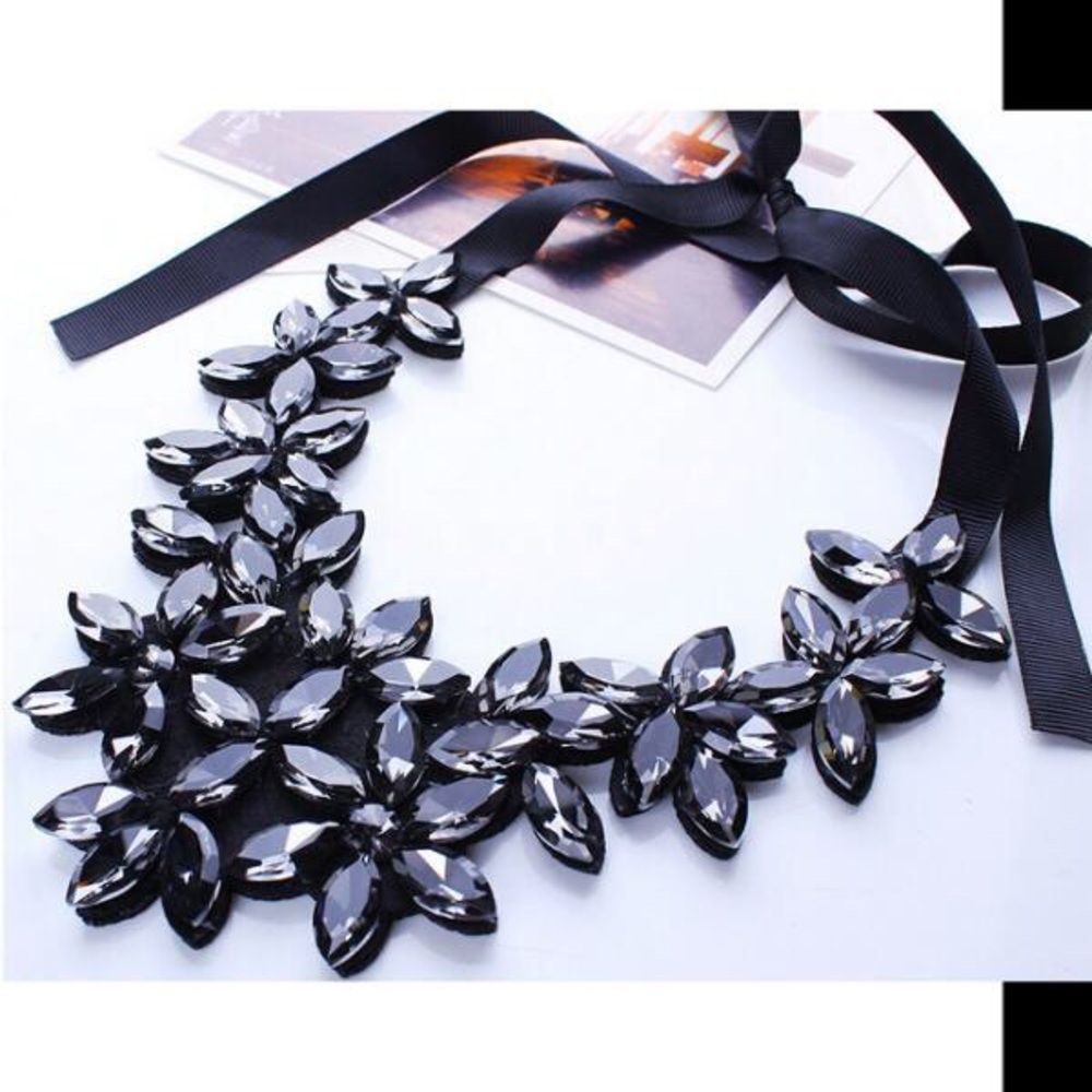 New  jeweled statement necklace